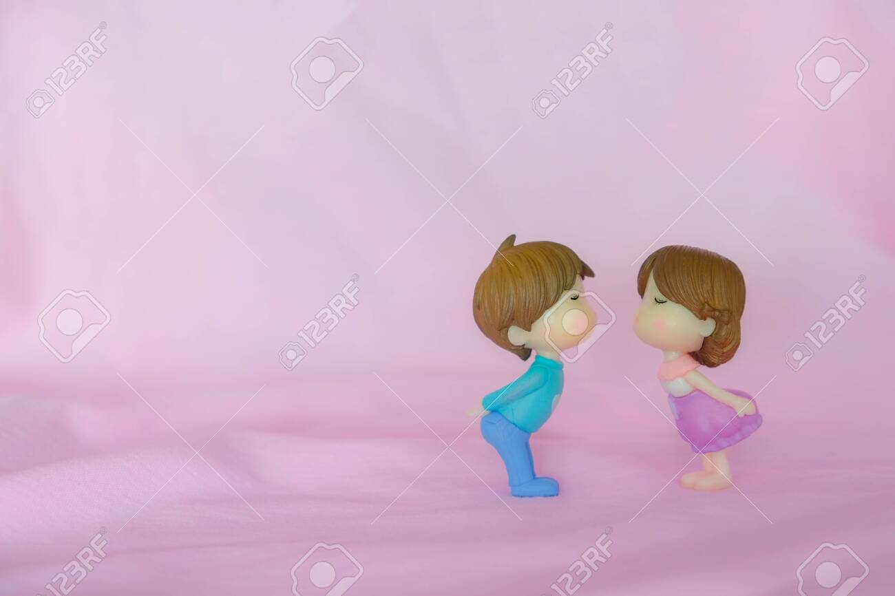 human miniature dolls