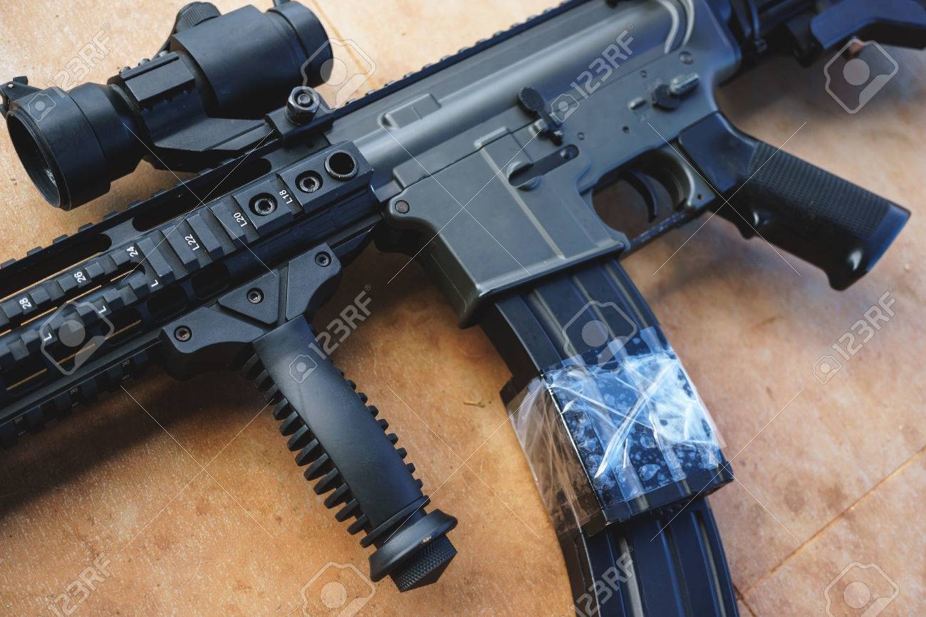 スポーツを使用してカスタムの空気柔らかい銃 の写真素材 画像素材 Image スポーツを使用してカスタムの空気柔らかい銃 の写真素材 画像素材 Image