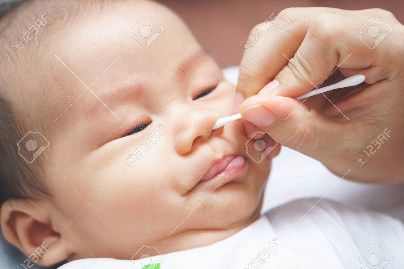 How and how to clean the nose of a newborn baby: the experience of parents and the recommendations of doctors 94 How and how to clean the nose of a newborn baby: the experience of parents and the recommendations of doctors 7