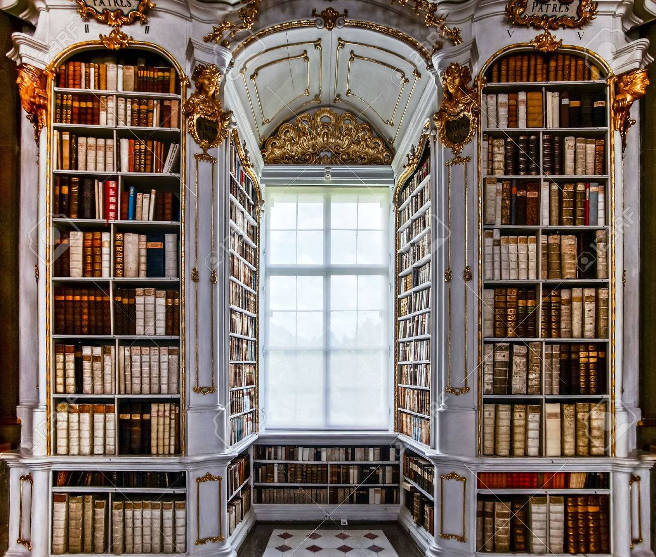 Great biggest library in old abbey, baroque style - 29589520 Great biggest library in old abbey, baroque style - 29589520