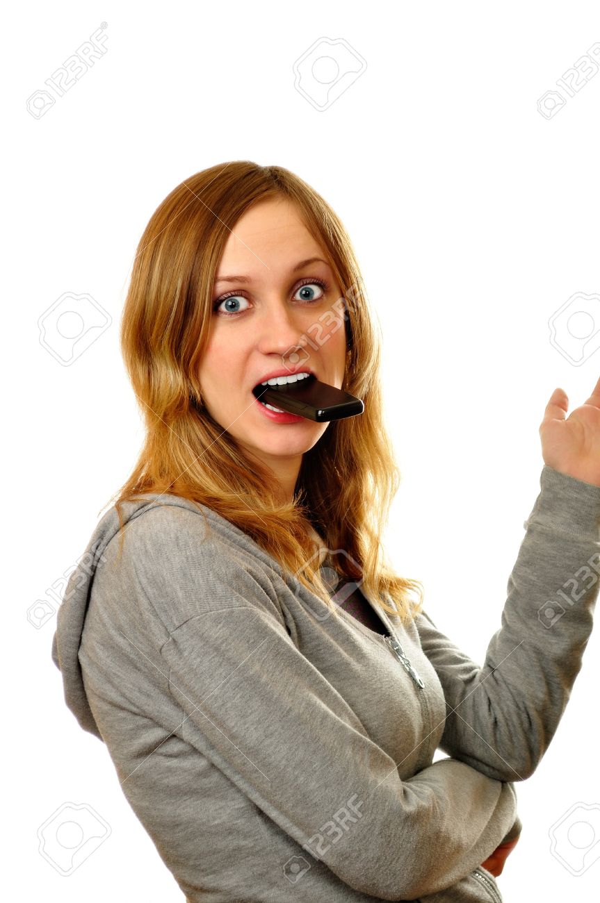 https://previews.123rf.com/images/botwing/botwing1109/botwing110900010/10447216-woman-holding-mobile-phone-in-mouth.jpg