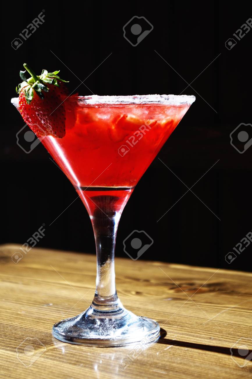 イチゴ カクテル