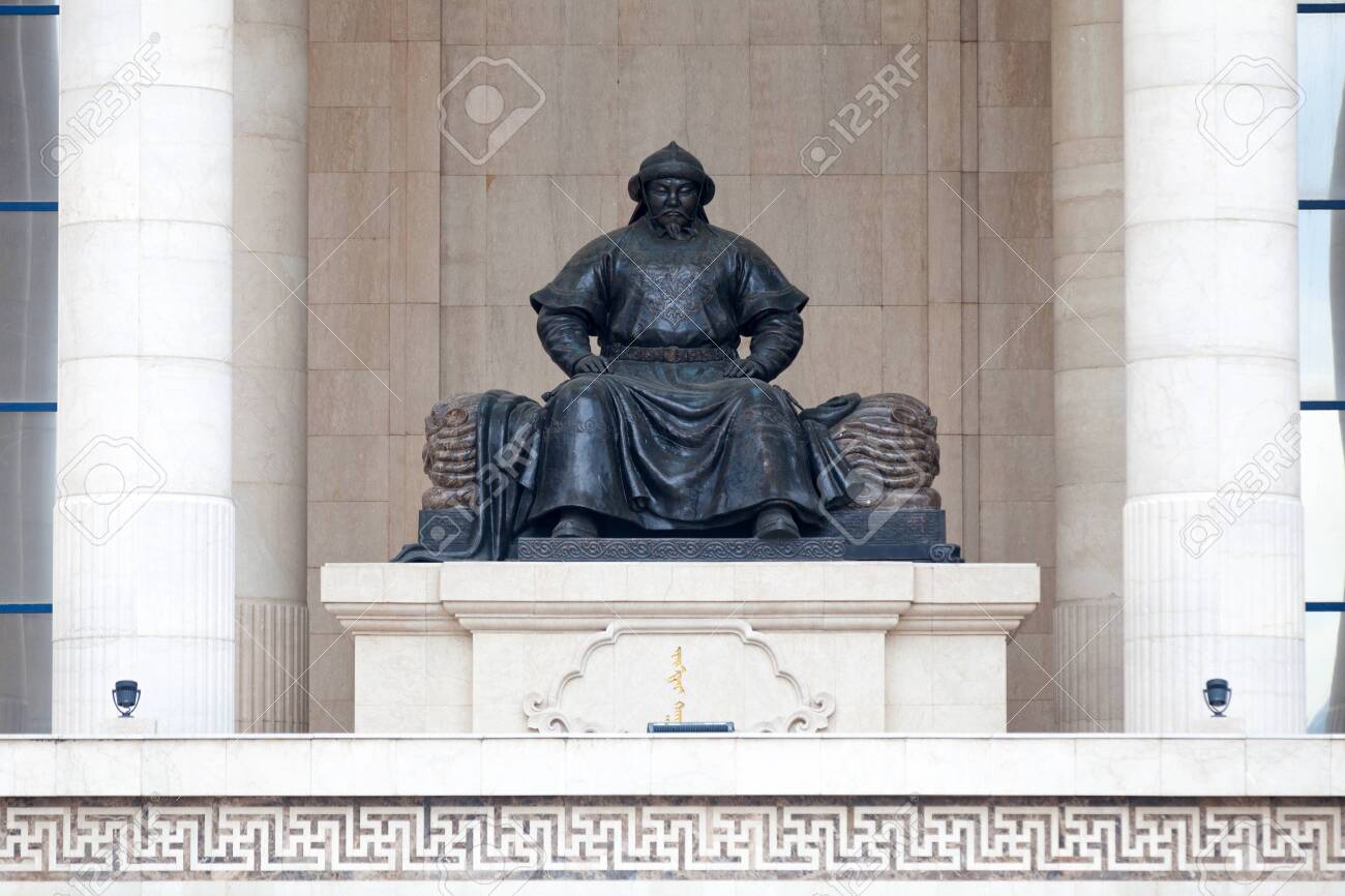 Ulan Bator Mongolia July 31 18 Monument To A Gedei Khan At The Government Palace Mongolian D D N D N D D D D N N D D N D D D Zasgiin Gazriin Ordon On Sukhbaatar Square Stock Photo Picture And Royalty Free