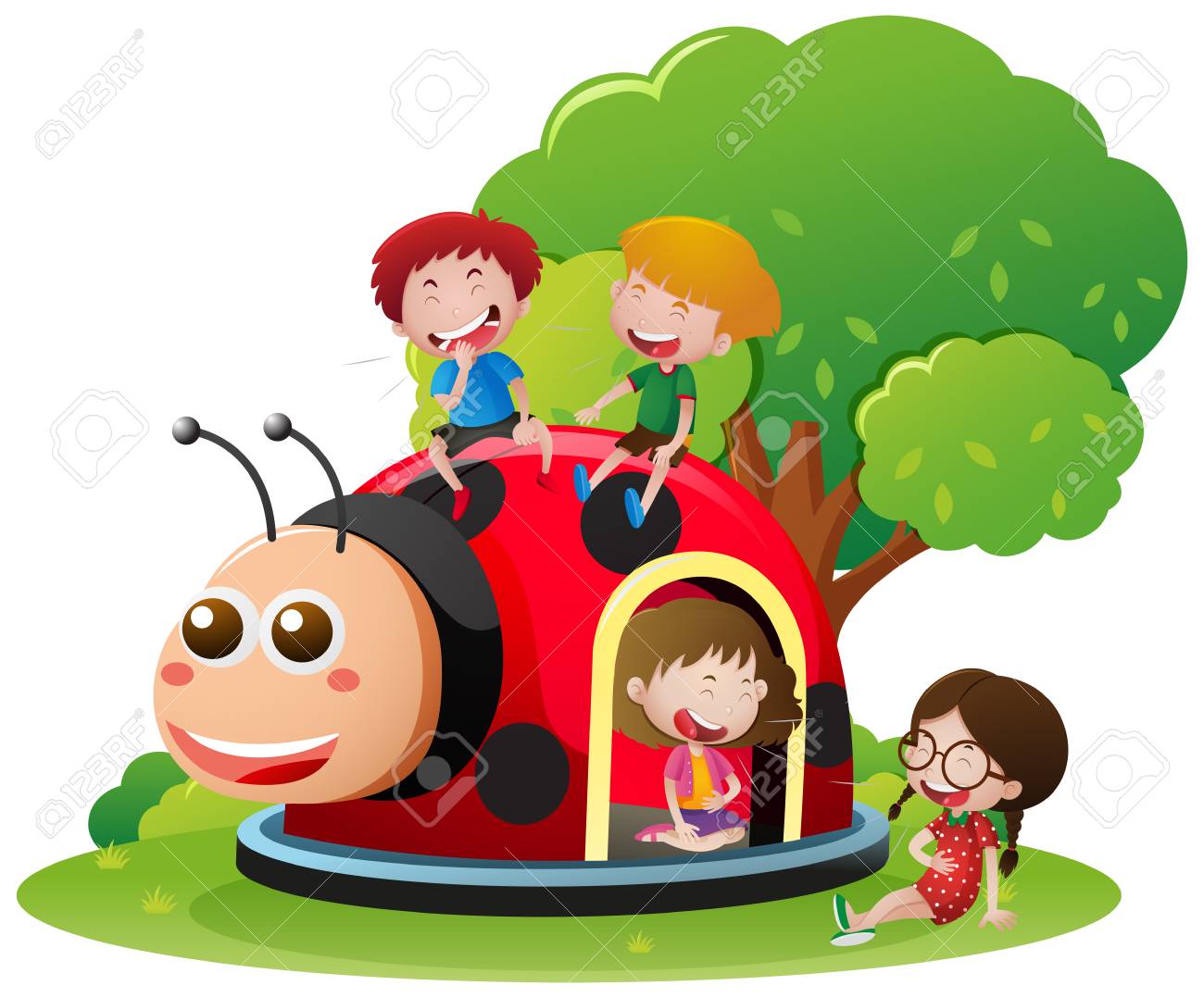 幸せな子供たちの遊び場の図で遊んでのイラスト素材 ベクタ Image