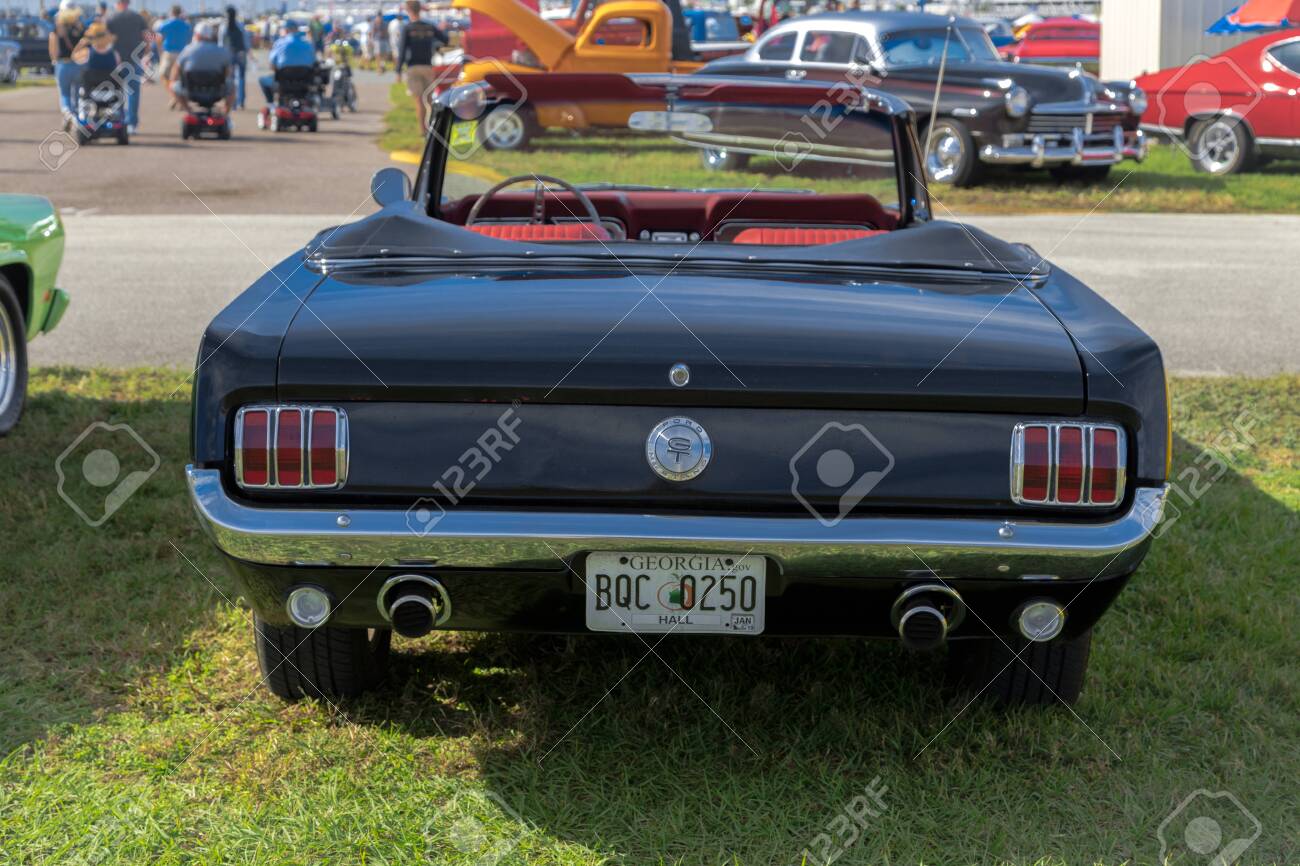 Daytona Florida United States November 24 18 1968 Ford Mustang Convertible At The Fall 18 Daytona Turkey Run Stock Photo Picture And Royalty Free Image Image
