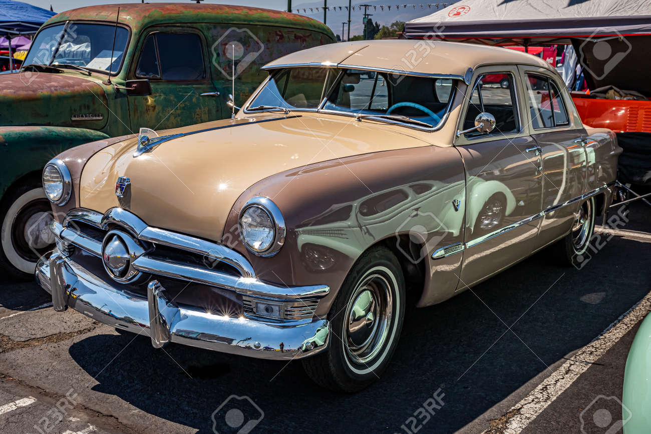 ビュイックベージュレトロヴィンテージ#123 ビュイックベージュレトロヴィンテージ#123