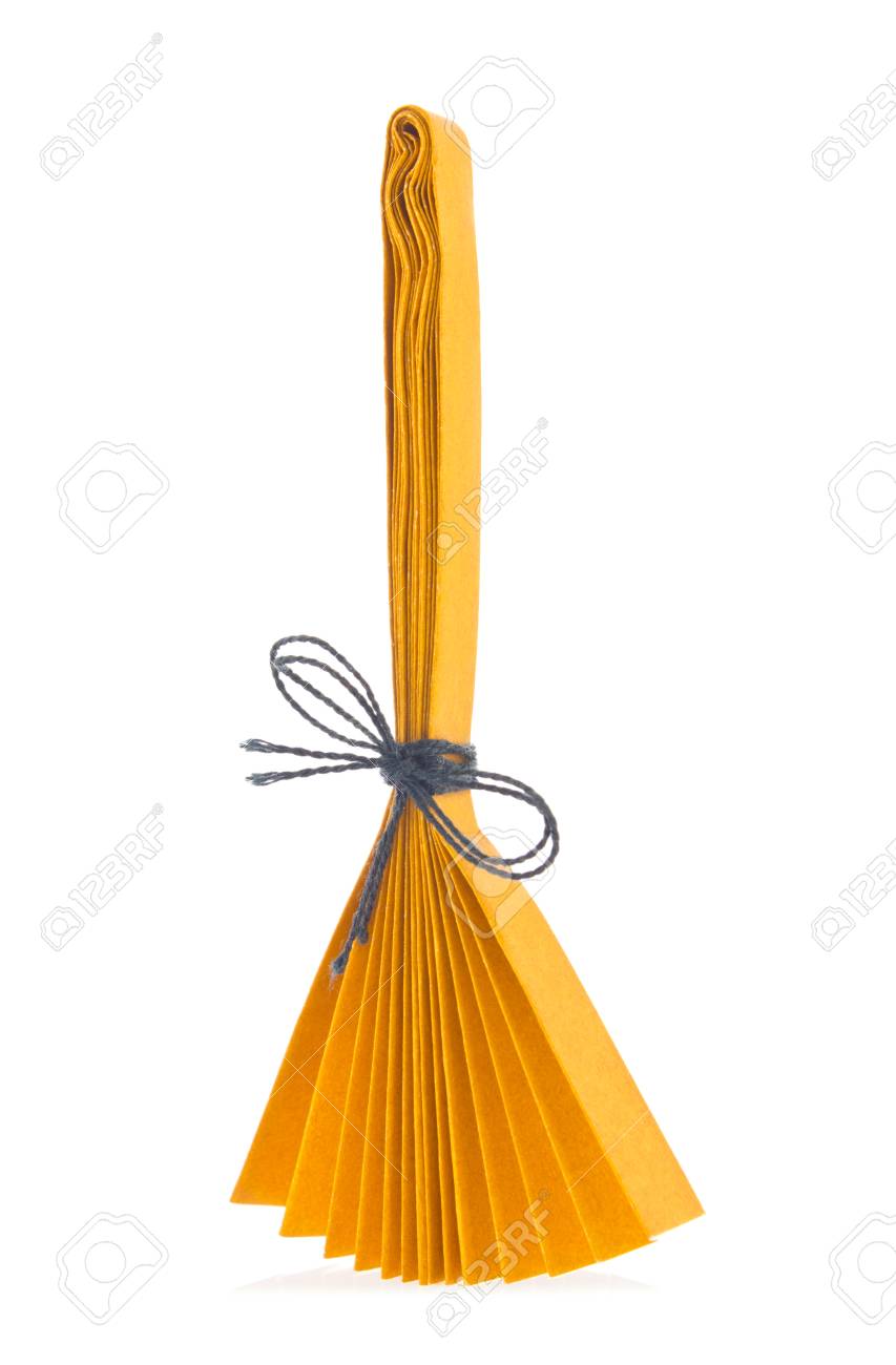 Oranje Bezem Van Origami Geisoleerd Op Een Witte Achtergrond Royalty Vrije Foto Plaatjes Beelden En Stock Fotografie Image 5729
