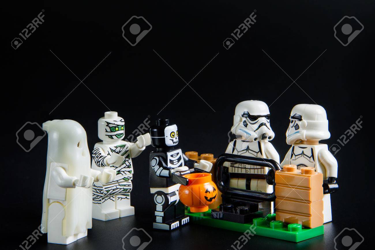 Nonthabure Thailand August 23 16 Lego Ghost Halloween Trick Or Treat Lego Star Wars Stormtrooper Theme Halloween Background Stock Photo Picture And Royalty Free Image Image