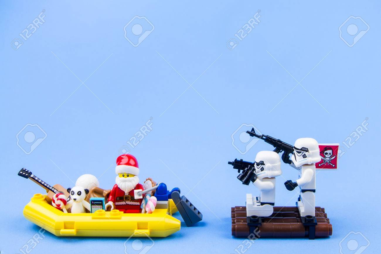 lego yellow boat
