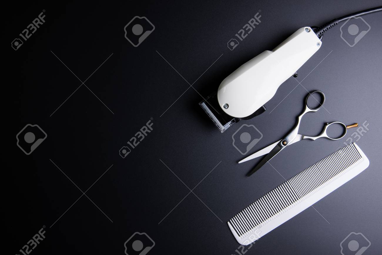 white barber comb