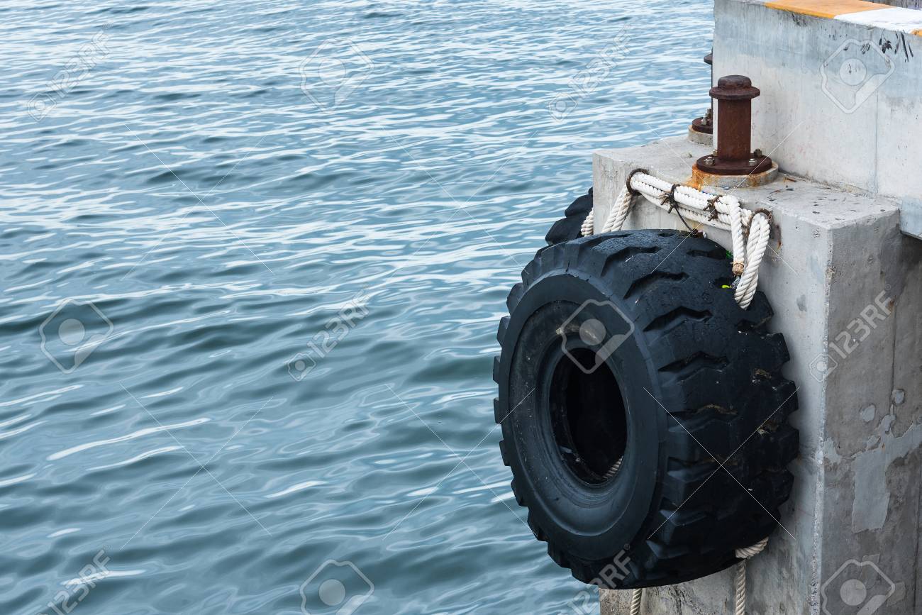 Big Truck Tires >> Old Tires Used As A Bumper For Boats Or Big Truck Tires Used Big Truck Tires >> Old Tires Used As A Bumper For Boats Or Big Truck Tires Used