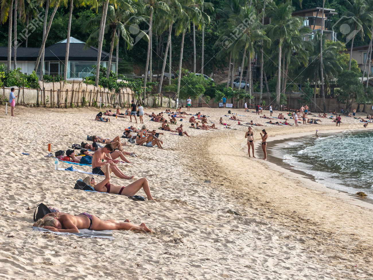 Nov 19,2018 People Who Take A Vacation On The Maremegmeg Beach ...