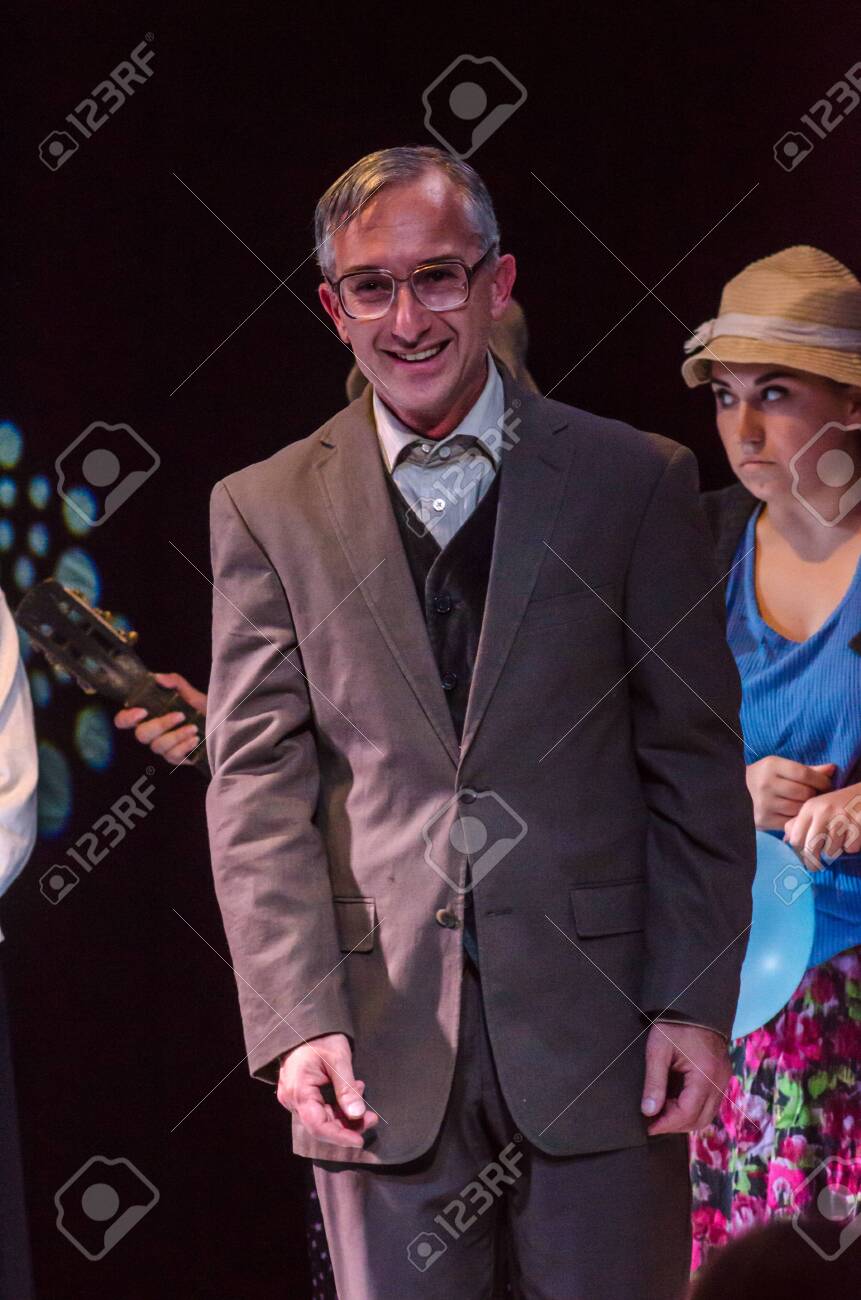 Dnipro Ukraine September 6 2020 Lady Visit By Friedrich Da Rrenmatt Perfomed By Members Of The Youth Theater Mirror Foto Royalty Free Gravuras Imagens E Banco De Fotografias Image 155242465