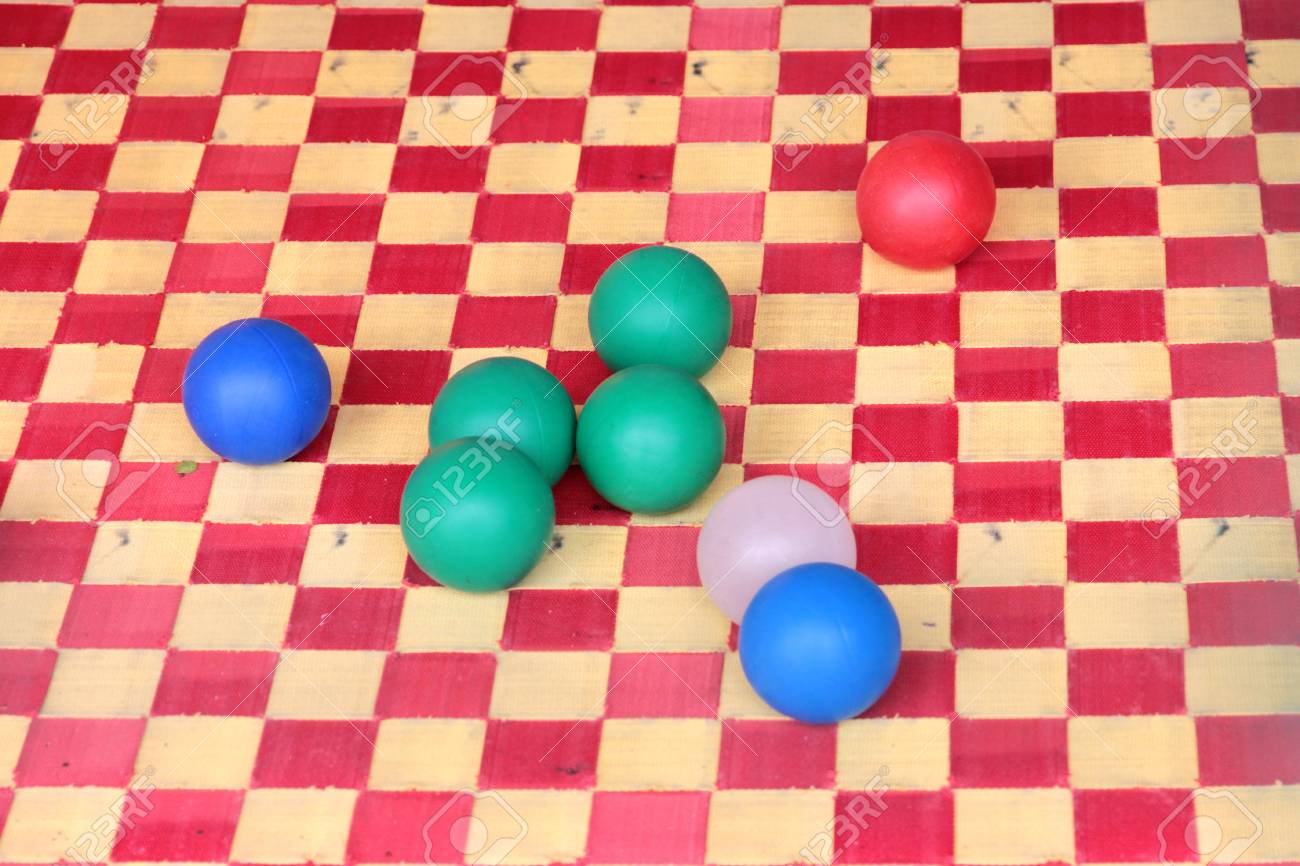 pelotas para juegos infantiles