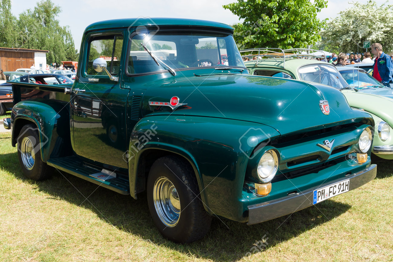 Paaren Im Glien Germany May 19 Full Size Pickup Truck Ford Stock Photo Picture And Royalty Free Image Image 54545962
