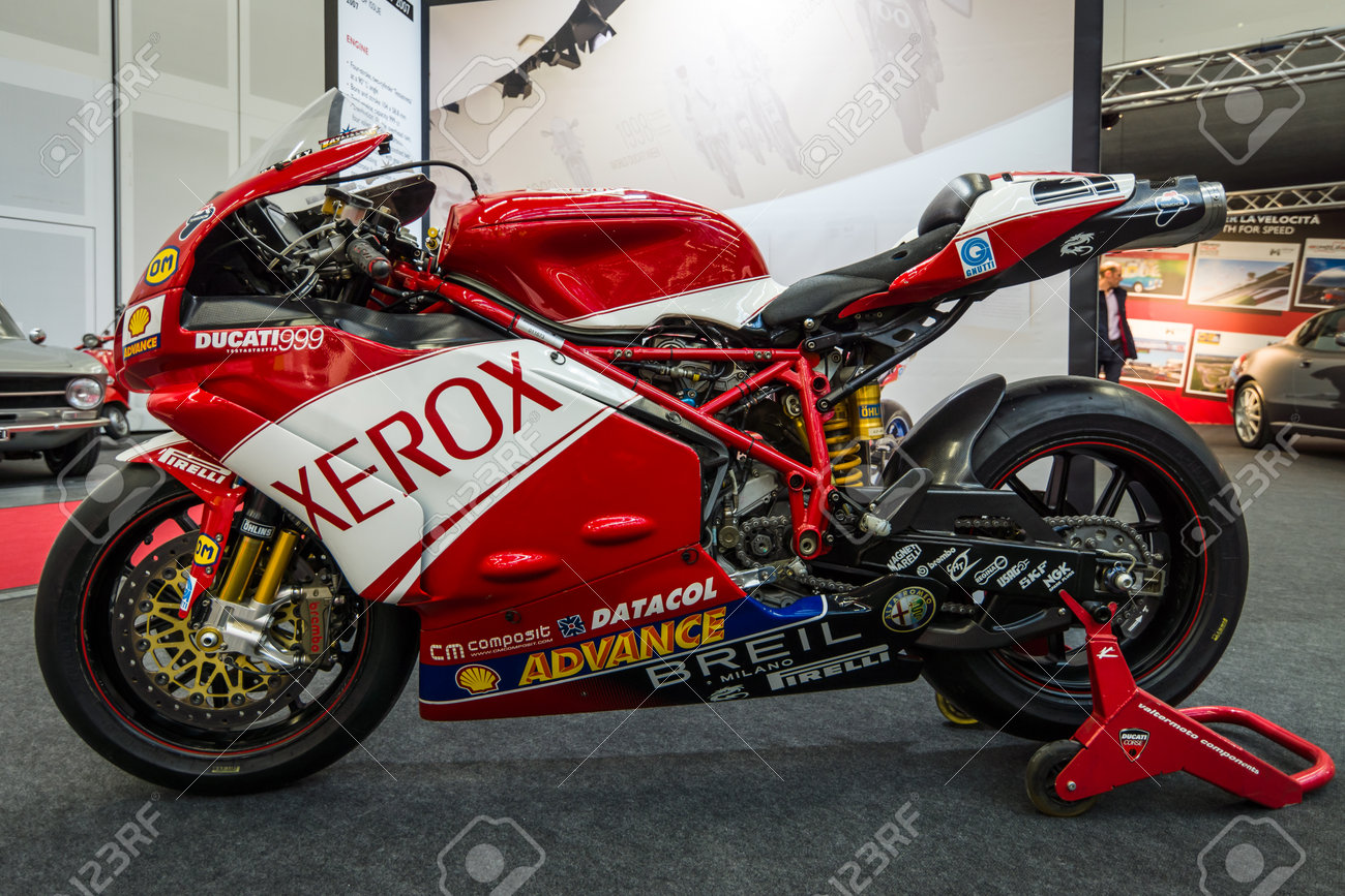 Stuttgart Germany March 03 17 Superbike Ducati 999 07 Europe S Greatest Classic Car Exhibition Retro Classics Stock Photo Picture And Royalty Free Image Image