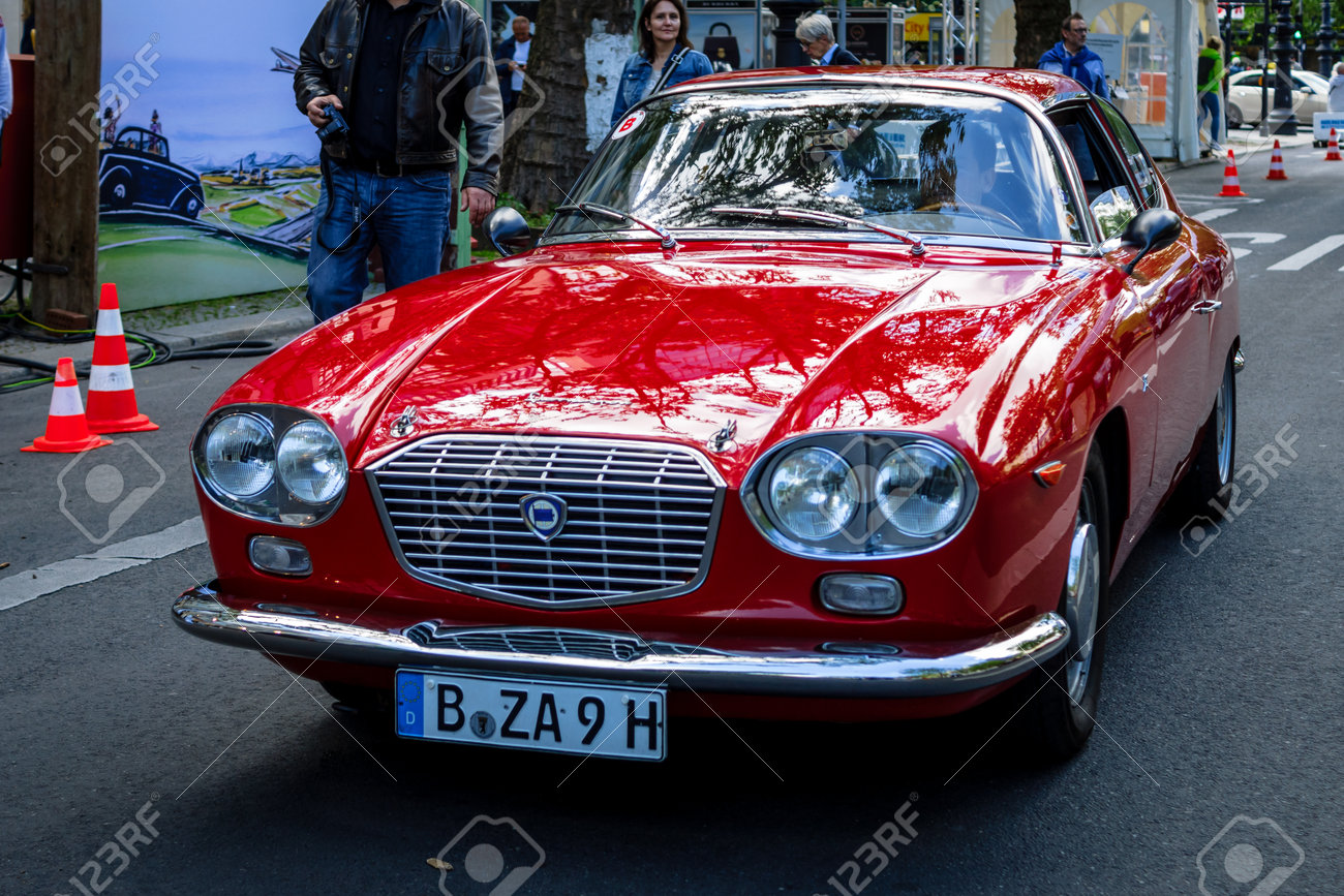 ベルリン 17 年 6 月 17 日 エグゼクティブ車ランチア フラビア スポーツ 1 8 ザガート 1965 古典的な日ベルリン 17年 の写真素材 画像素材 Image