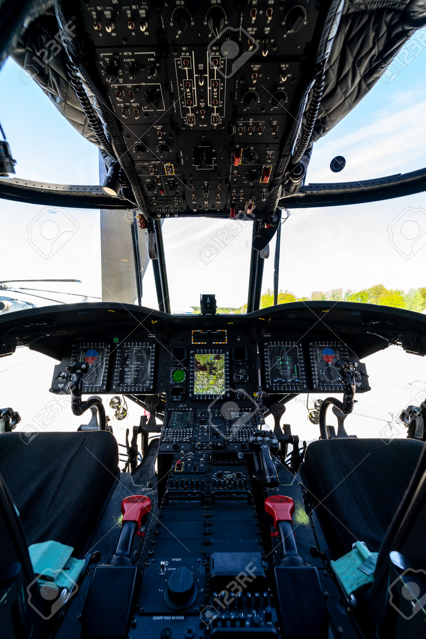 米軍ジェットコックピット窓