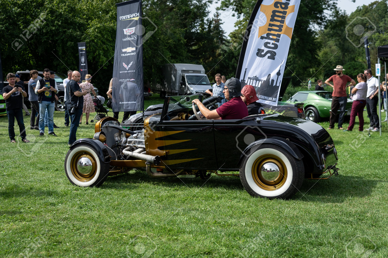 ドイツ、ディーダースドルフ-2020年8月30日：1915年から1927年の