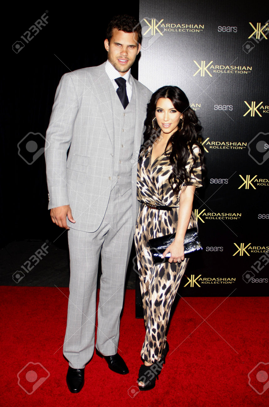 ハリウッド カリフォルニア 11 年 8 月 17 日 キムカーダ シアンおよびシアン Kollection 打ち上げパーティーでクリス ハンフリーズ ハリウッド アメリカの植民地に開催 11 年 8 月 17 日 の写真素材 画像素材 Image ハリウッド カリフォルニア 11 年 8 月 17 日 キムカーダ シアンおよびシアン Kollection 打ち上げパーティーでクリス ハンフリーズ ハリウッド アメリカの植民地に開催 11 年 8 月 17 日 の写真素材 画像素材 Image