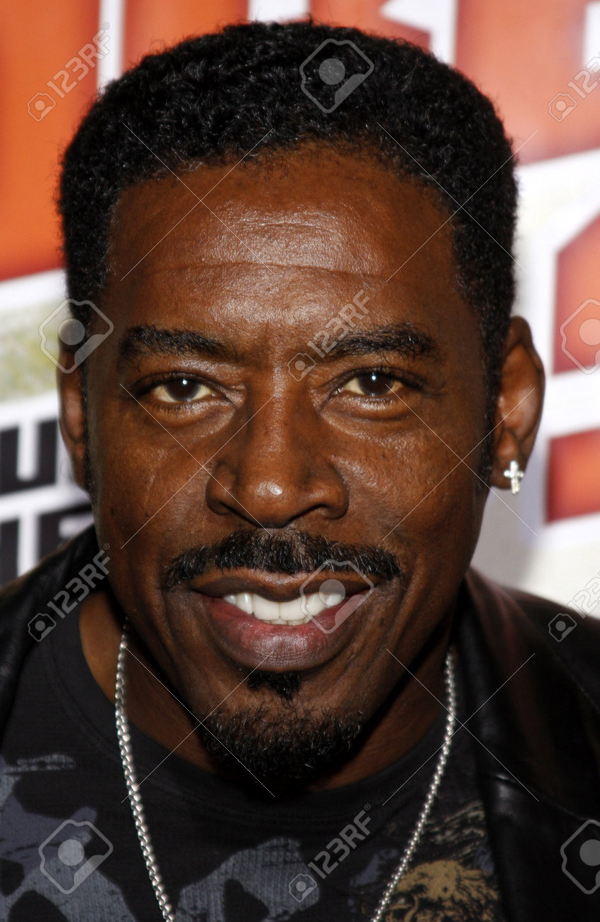 カリフォルニア州ロサンゼルスでアーニー ハドソンは 08 年 12 月 2 日にアメリカのハリウッドのエジプトの劇場で開催された 高貴な息子 のプリミア の写真素材 画像素材 Image