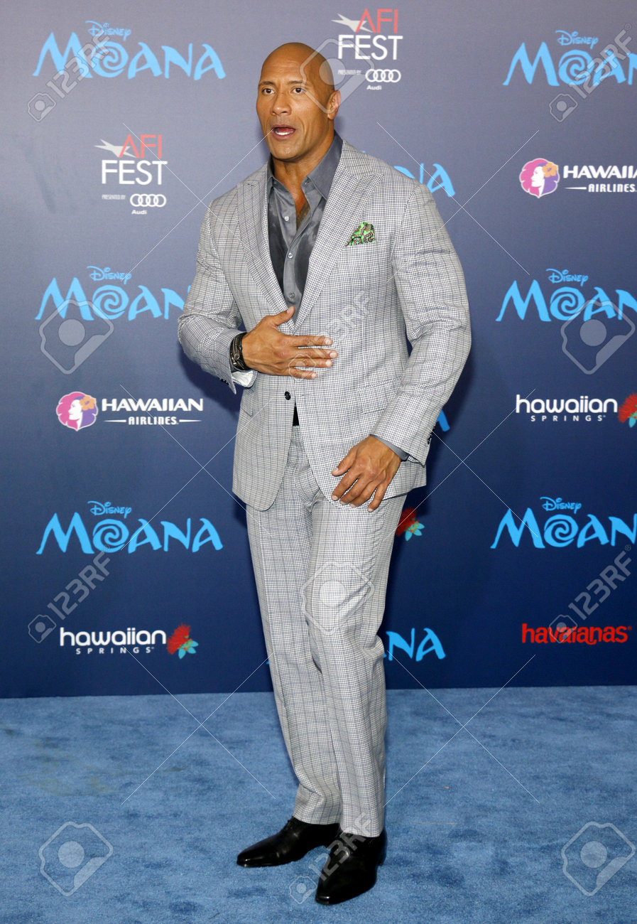 ドウェイン ジョンソン Afi フェスト 16 初演の モアナ では 16 年 11 月 14 日にアメリカのハリウッドのエル キャピタン劇場で開催 の写真素材 画像素材 Image