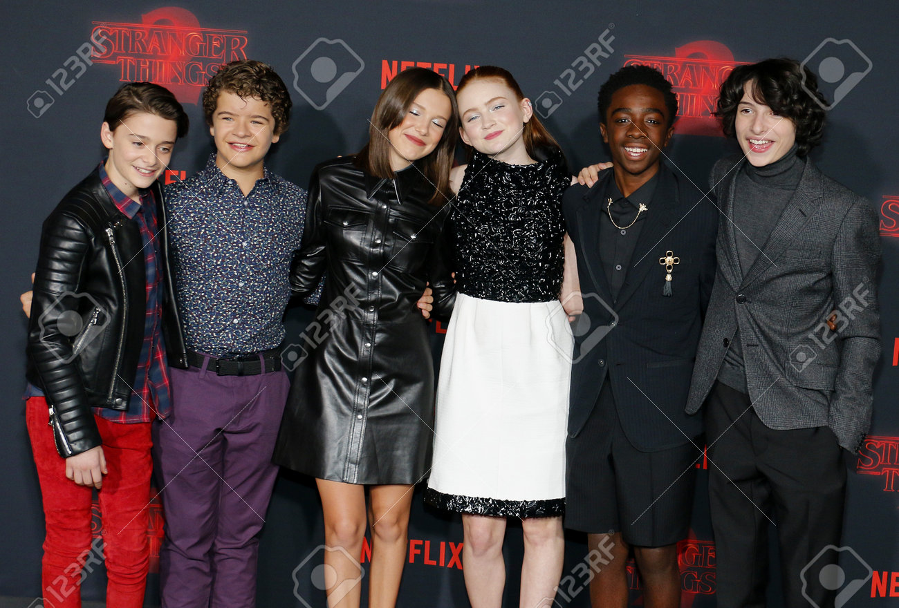 Noah Schnapp Gaten Matarazzo Millie Bobby Brown Sadie Sink
