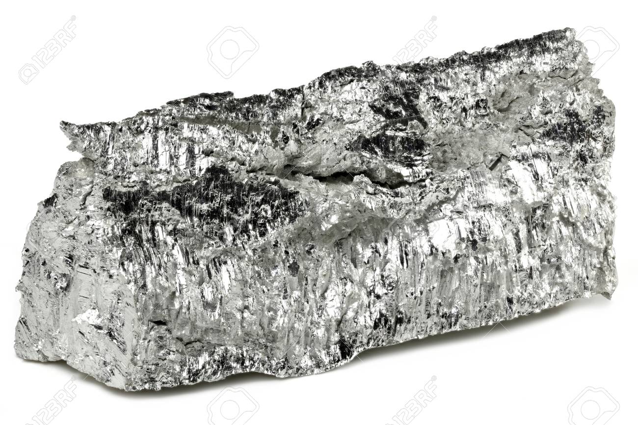 99.95% fine magnesium isolated on white background - 94729640 99.95% fine magnesium isolated on white background - 94729640