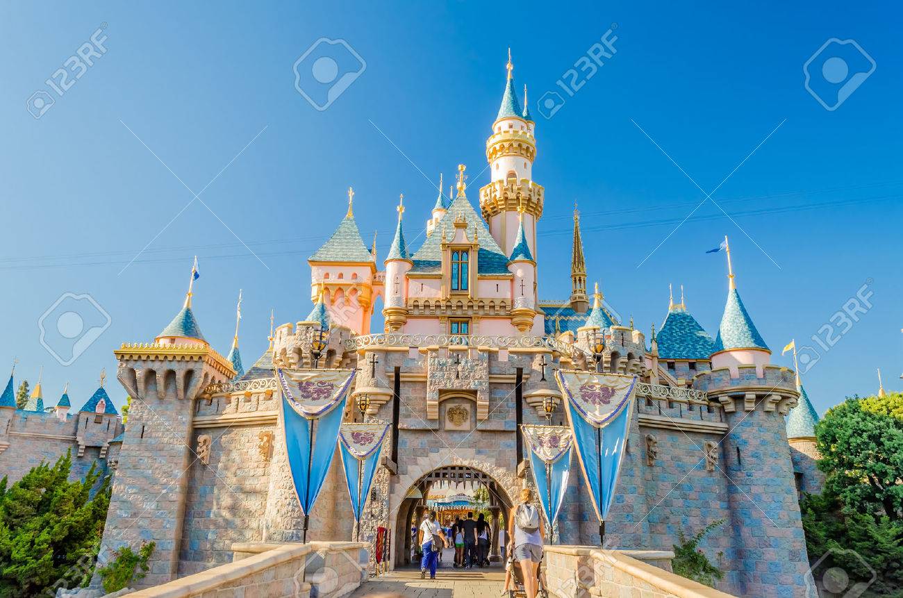 Sleeping Beauty Castle at Disneyland Park. - 36460704 Sleeping Beauty Castle at Disneyland Park. - 36460704
