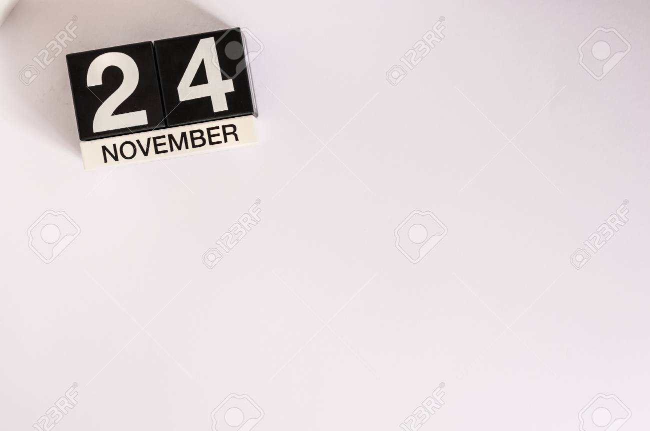 november calendar background