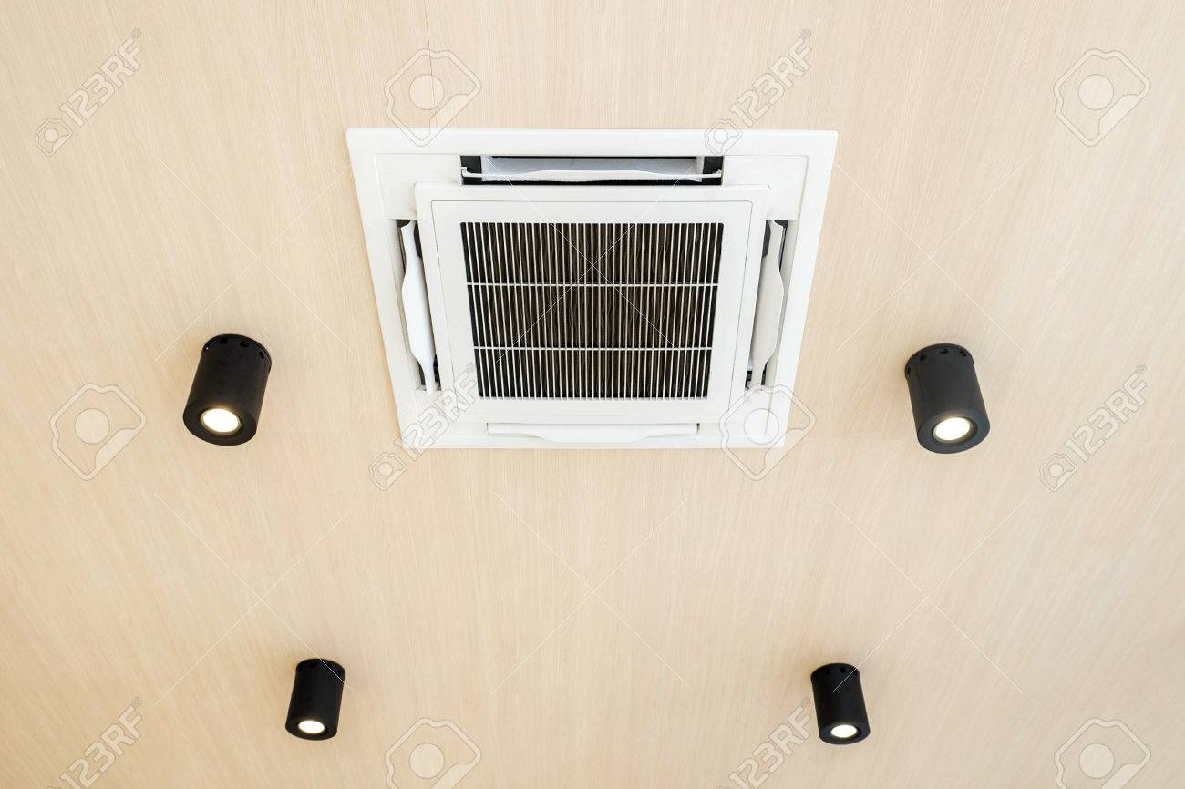 Ceiling Mounted Cassette Type Air Conditioner