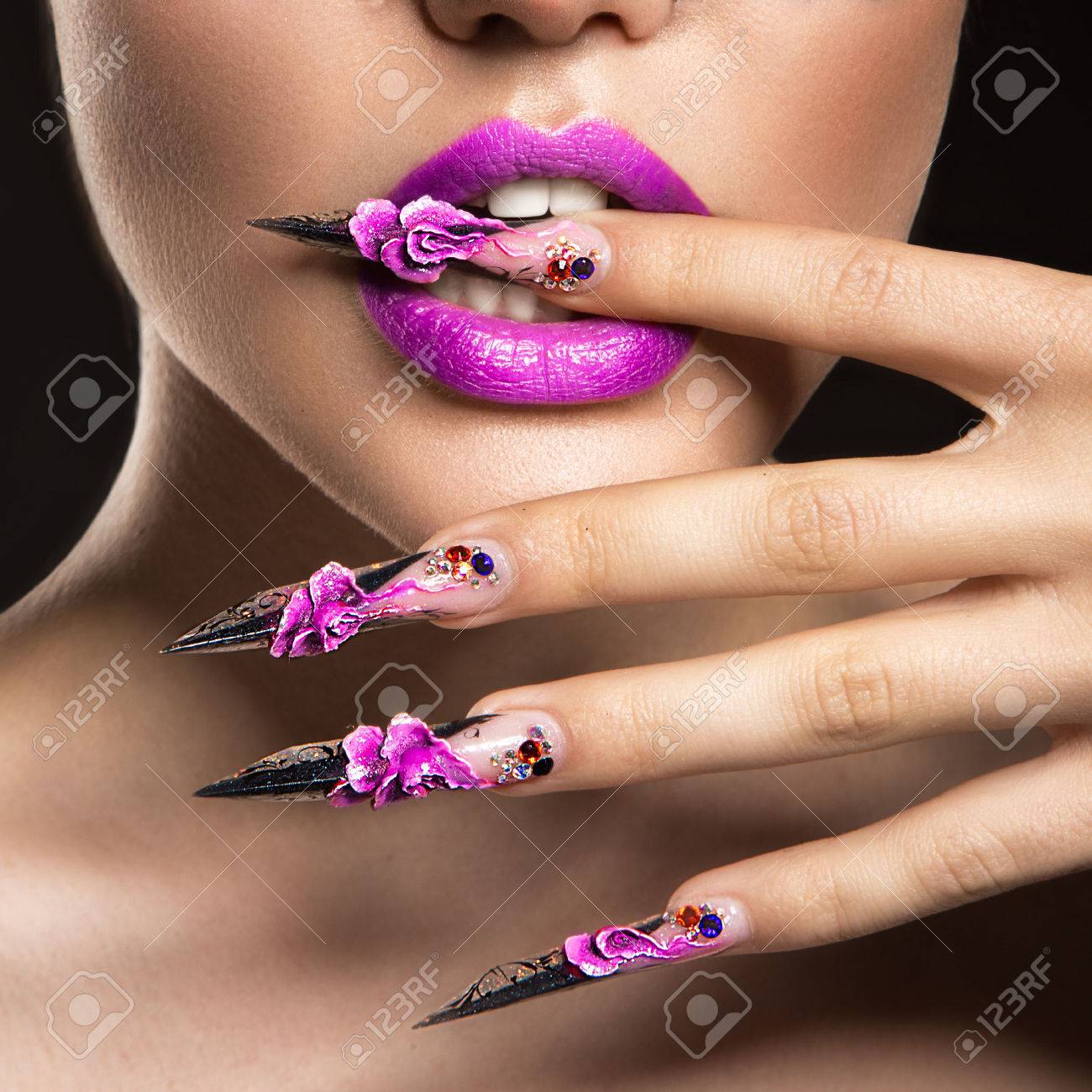 Black Girl Longnails