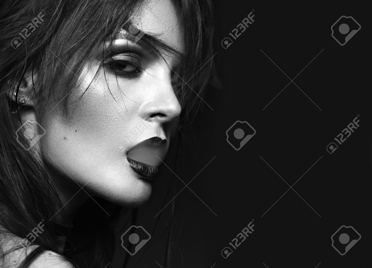 Bright Red Lips Smoking Bright Red Lips Smoking