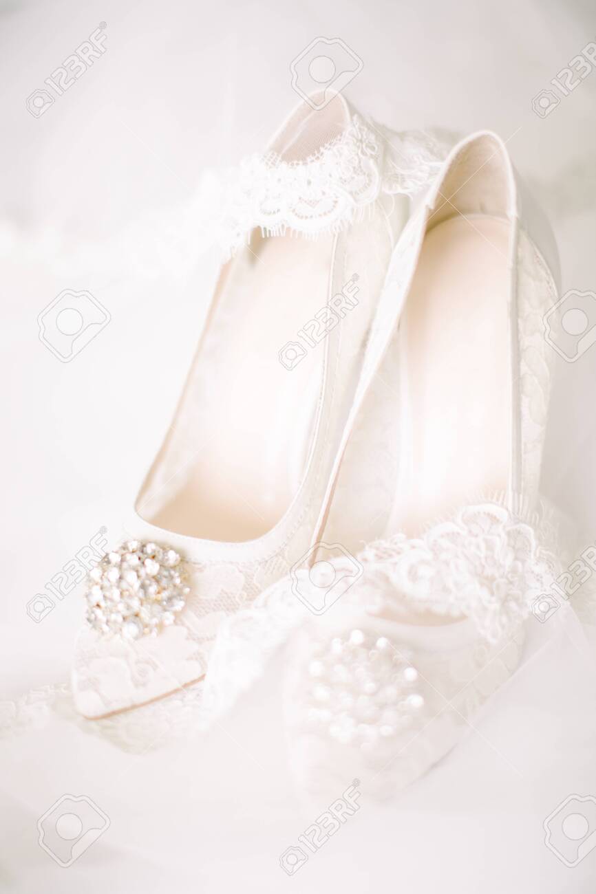 wedding shoes for bride