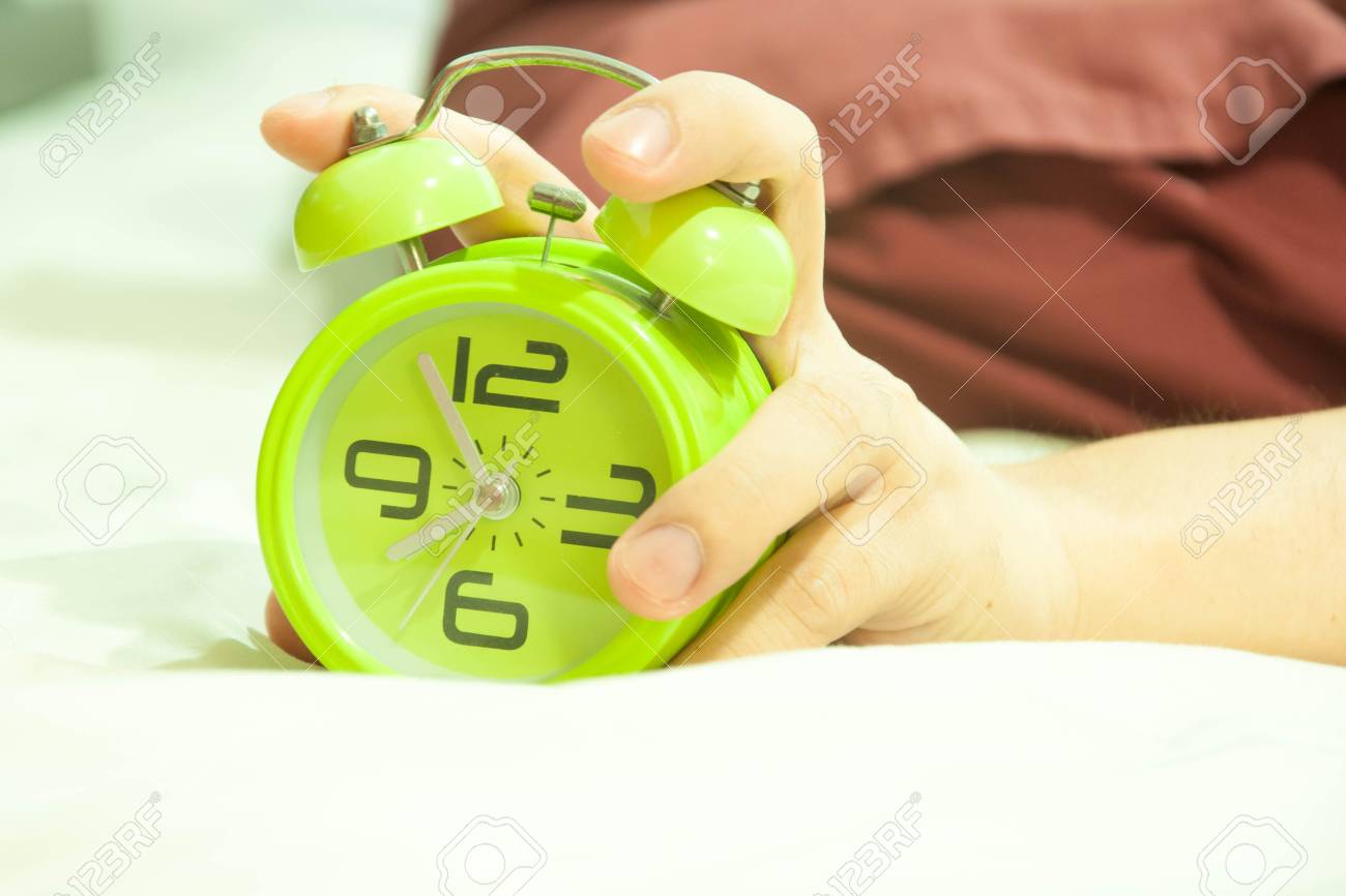 Hora Poner El Despertador A Las De La MaÃ±ana Sonido Alarma Pon