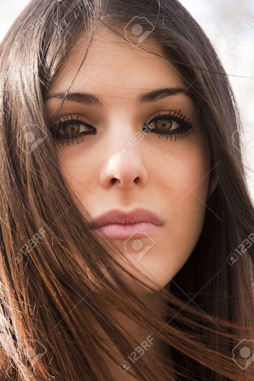 Latina Brunettes Latina Brunettes
