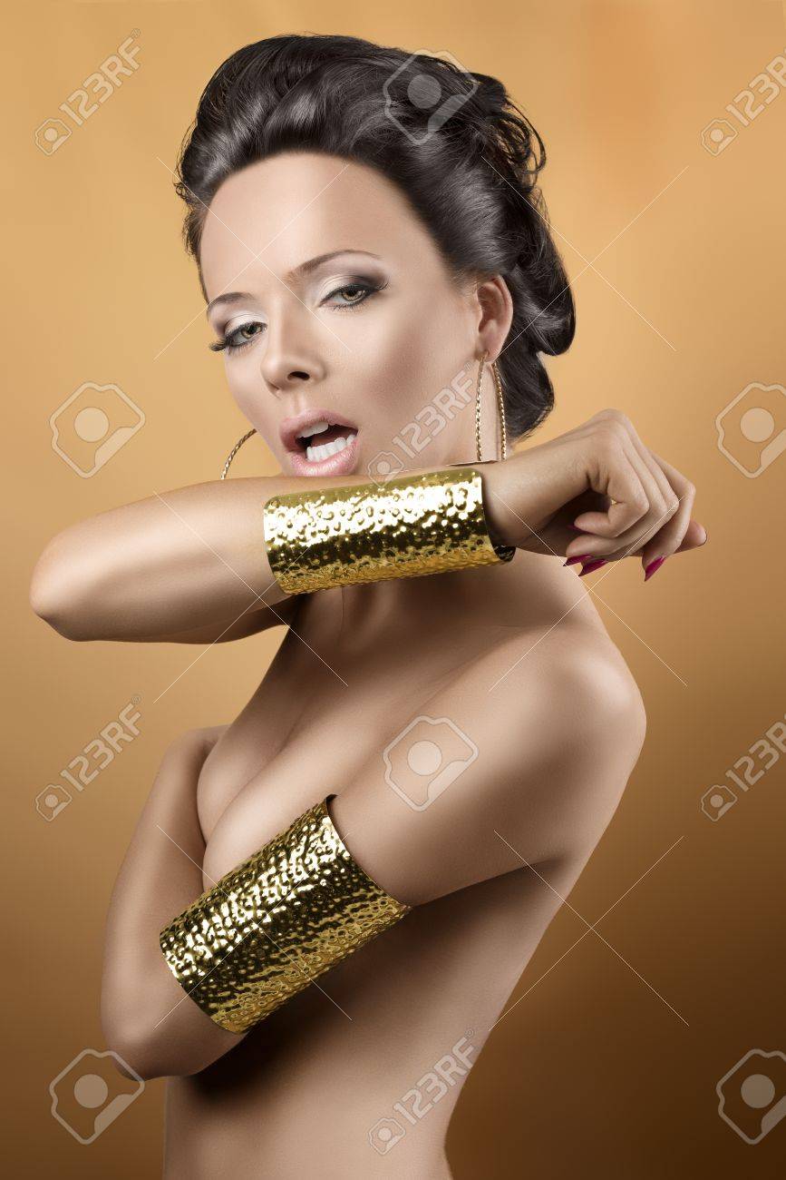 nudo ragazza pics.com