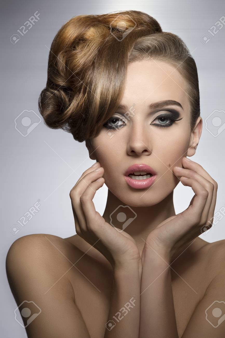 Женская красота голая