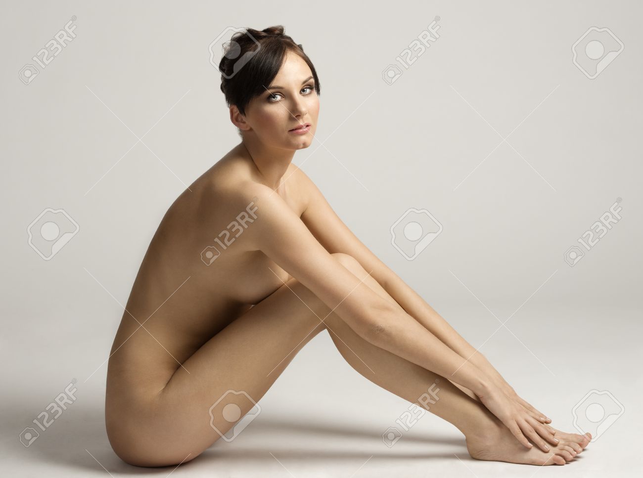 Having condom with a naked girl sex girl Free tv project porn