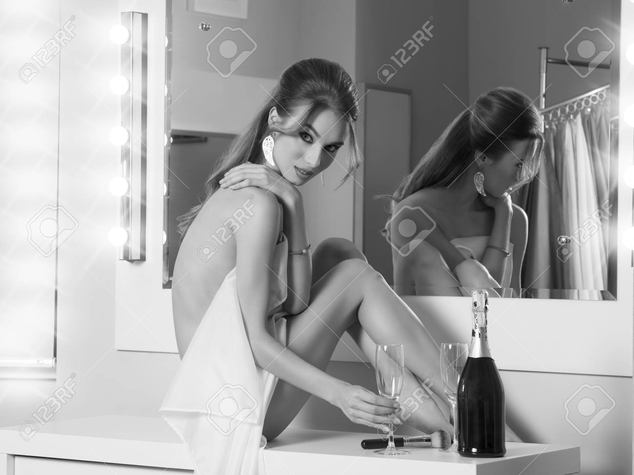 Sex free naked girl rooms female
