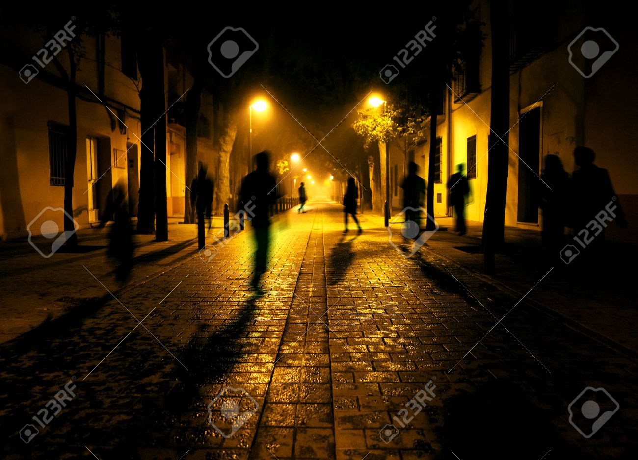 City at night. Shadows of people walking down the street - 40227035 City at night. Shadows of people walking down the street - 40227035