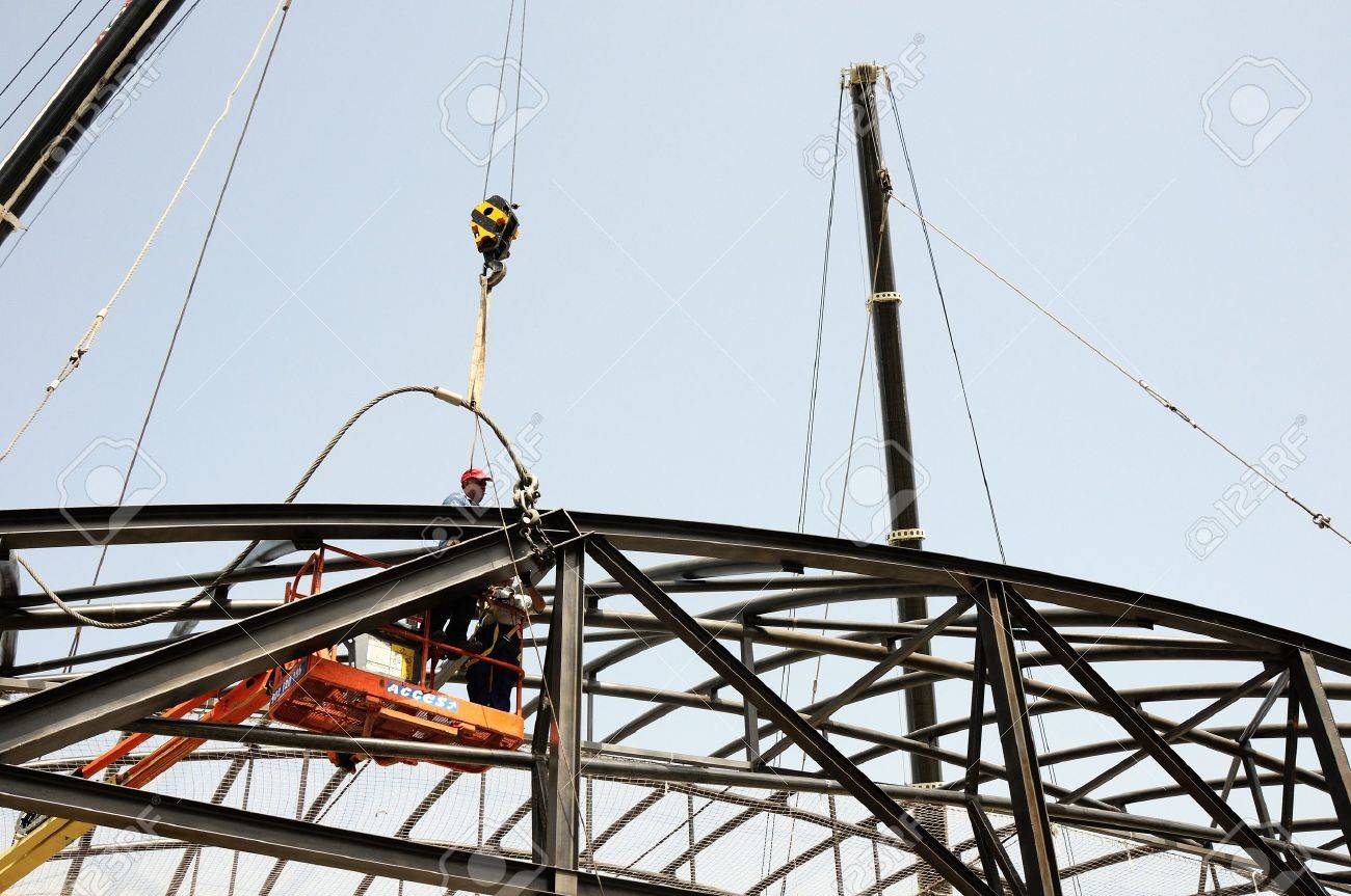 Bewegen Der Struktur Bau Des Museums Haus Der Griffins In Der