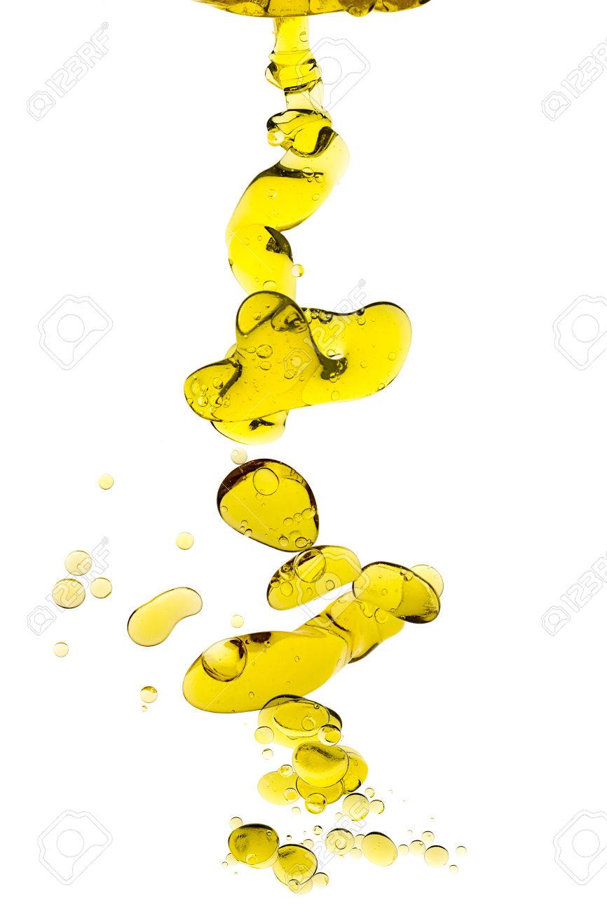 gotas de aceite en agua