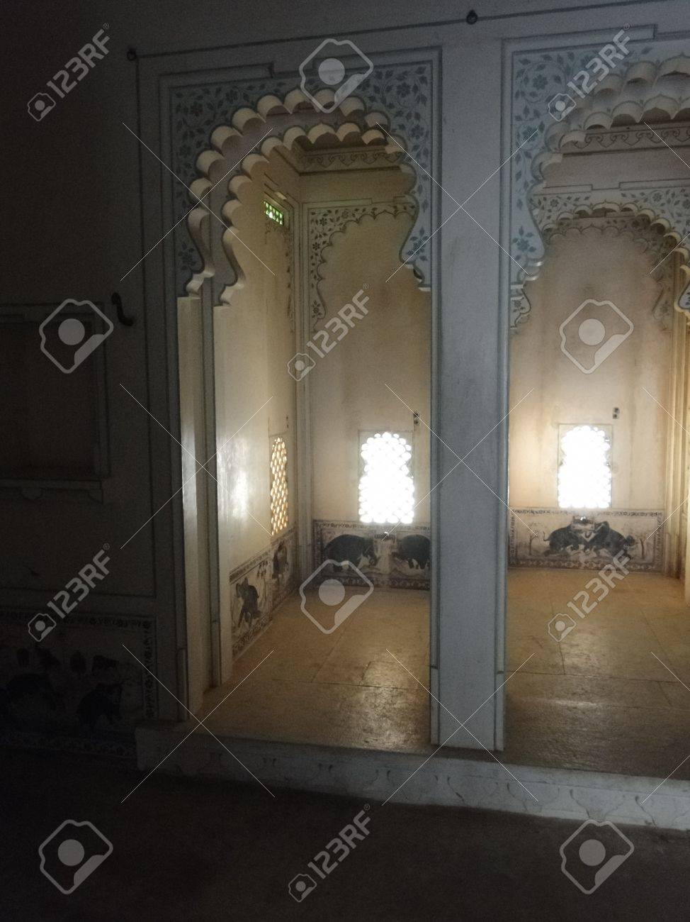 Pinturas De Elefantes En El Haren En El Palacio De Las Paredes