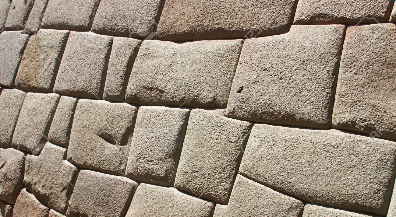 現代のクスコ ペルー 南アメリカの基礎として古代インカの壁 の写真素材 画像素材 Image 現代のクスコ ペルー 南アメリカの基礎として古代インカの壁 の写真素材 画像素材 Image