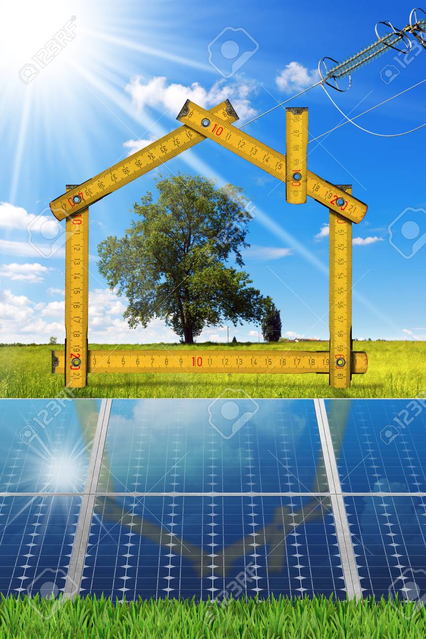 Holzernes Machthaber In Form Des Okologischen Hauses Mit Den