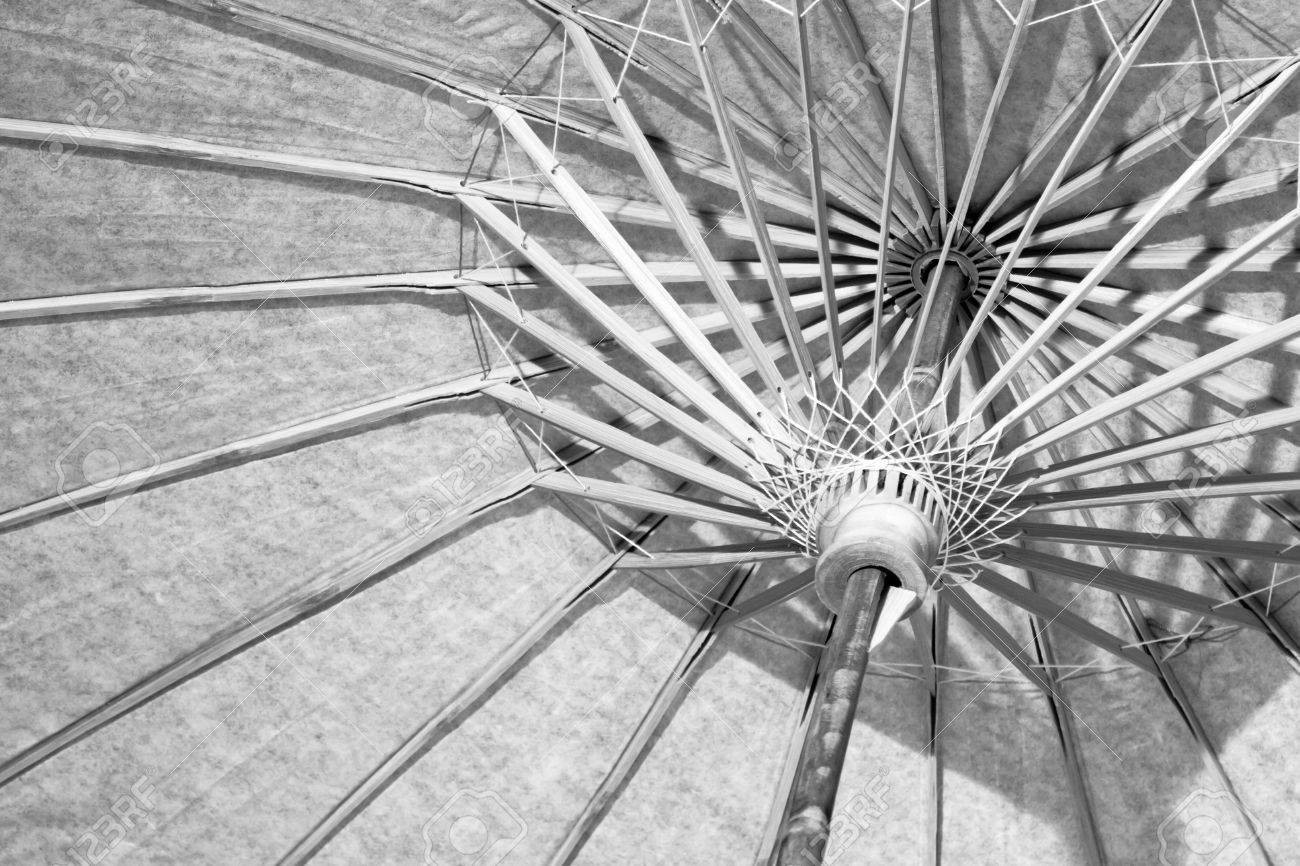 和傘の黒と白 の写真素材 画像素材 Image 1446