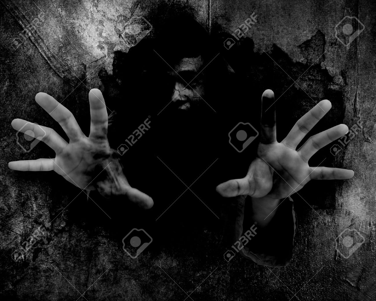 ハロウィーンのコンセプトのホラー背景を黒と白の遺跡から の写真素材 画像素材 Image