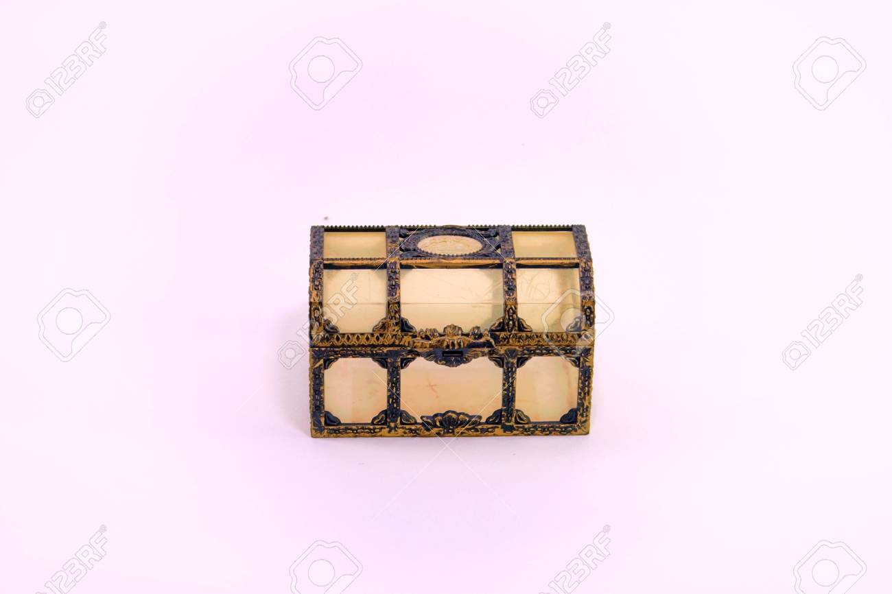 small toy treasure chest