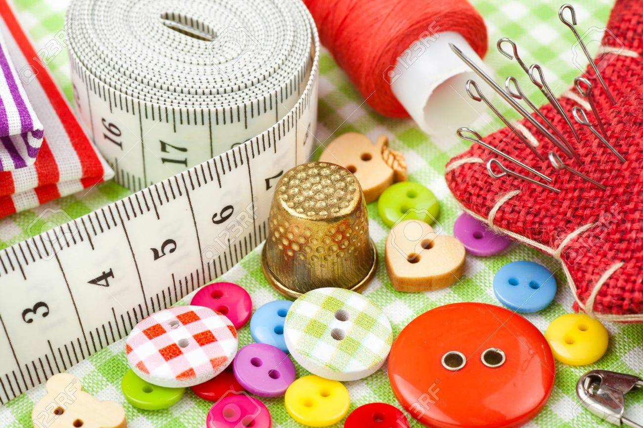 Sewing Scissors Shears Thimble Thread Measuring Tape Sewology Buttons x 6 Sewing Scissors Shears Thimble Thread Measuring Tape Sewology Buttons x 6